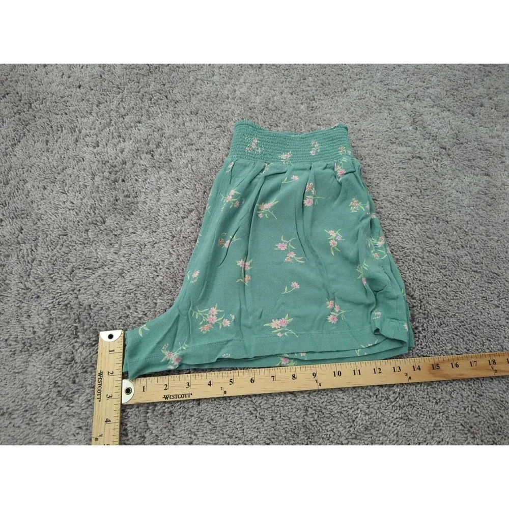 American Eagle Shorts Womens M Green Floral Smocked‎ Waistband Pull On Flowy